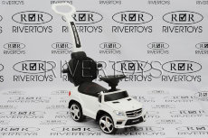 Детская Каталка - Качалка с ручкой RiverToys Mercedes-Benz GL63 A888AA-H (лицензионная модель)